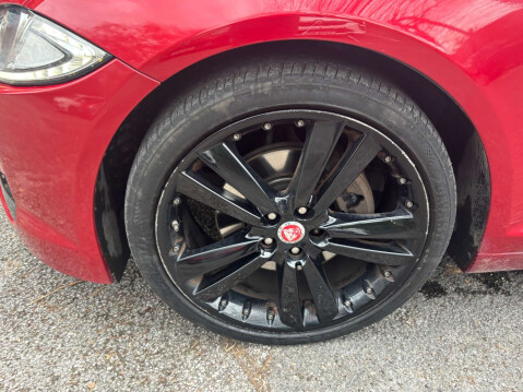 Jaguar XF 2.2 XF R-Sport Black D Auto 4dr 17