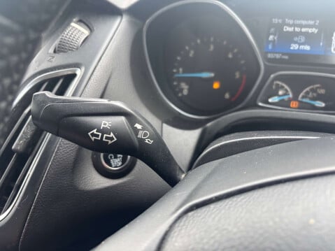 Ford Focus 1.6 Focus Titanium TDCI 5dr 28