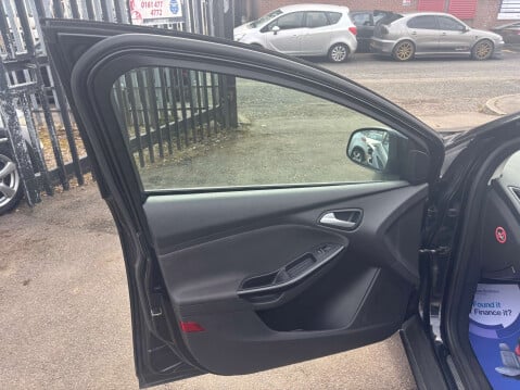 Ford Focus 1.6 Focus Titanium TDCI 5dr 34