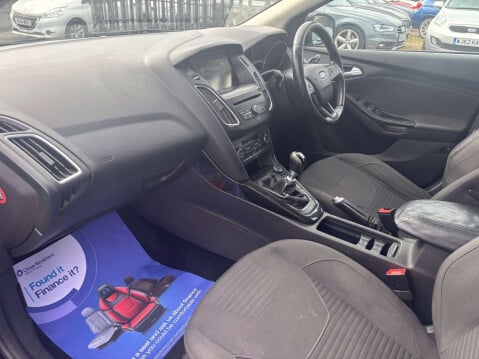 Ford Focus 1.6 Focus Titanium TDCI 5dr 41