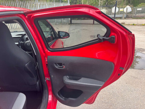 Toyota Aygo 1.0 Aygo X-Style VVT-i 5dr 46