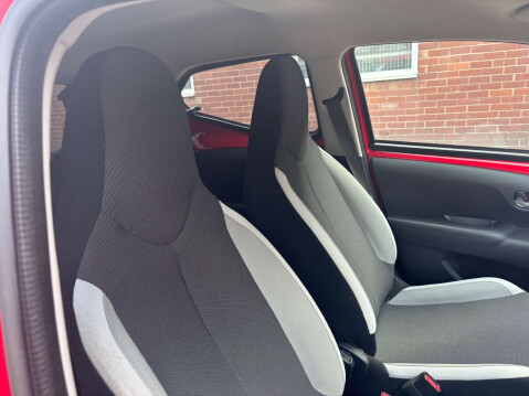 Toyota Aygo 1.0 Aygo X-Style VVT-i 5dr 34