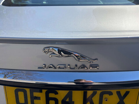 Jaguar XF 2.2 XF R-Sport D Auto 4dr 15