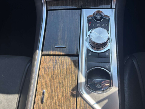 Jaguar XF 2.2 XF R-Sport D Auto 4dr 38