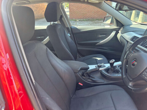 BMW 3 Series 2.0 318d SE 4dr 37