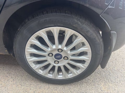 Ford Fiesta 1.0 Fiesta Titanium 5dr 28
