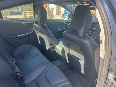 Volvo S60 2.0 S60 SE T5 4dr 25
