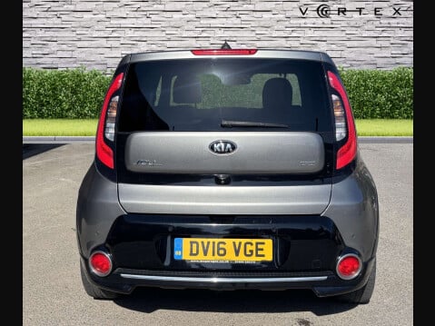 Kia Soul 1.6 Soul Maxx CRDi 5dr 7