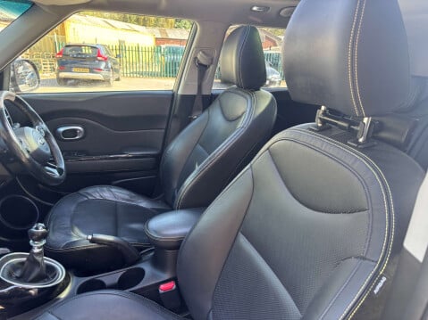 Kia Soul 1.6 Soul Maxx CRDi 5dr 24