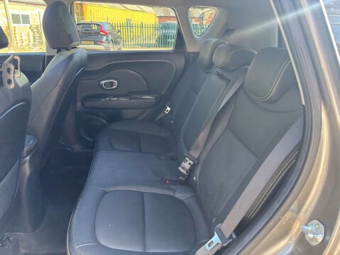 Kia Soul 1.6 Soul Maxx CRDi 5dr 25