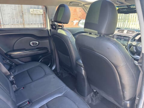 Kia Soul 1.6 Soul Maxx CRDi 5dr 29