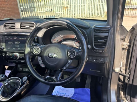 Kia Soul 1.6 Soul Maxx CRDi 5dr 33