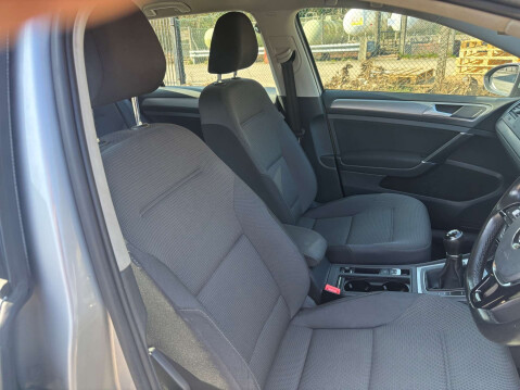 Volkswagen Golf 1.0 Golf Match Edition TSi BlueMotion 5dr 29