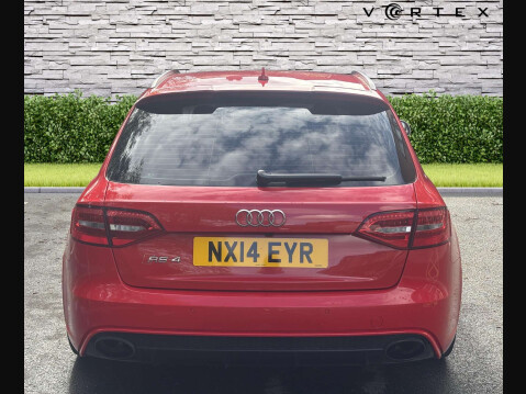 Audi A4 4.2 RS 4 FSI Quattro Auto 4WD 5dr 7