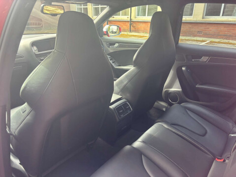 Audi A4 4.2 RS 4 FSI Quattro Auto 4WD 5dr 35