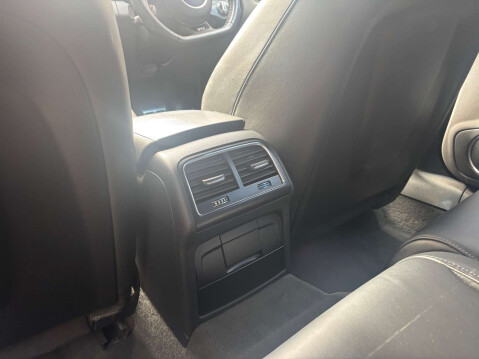 Audi A4 4.2 RS 4 FSI Quattro Auto 4WD 5dr 55