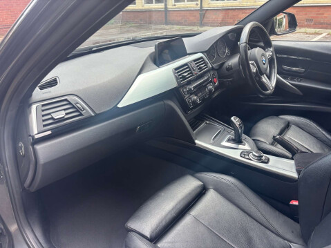 BMW 3 Series 3.0 335d xDrive M Sport Auto 4WD 5dr 26