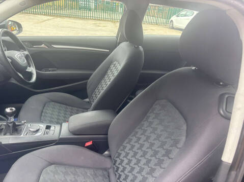 Audi A3 2.0 A3 SE TDI 3dr 31