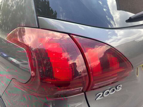 Peugeot 2008 1.5 2008 Allure Premium Blue HDi 5dr 14
