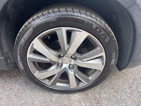 Peugeot 2008 1.5 2008 Allure Premium Blue HDi 5dr 24