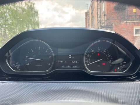 Peugeot 2008 1.5 2008 Allure Premium Blue HDi 5dr 20