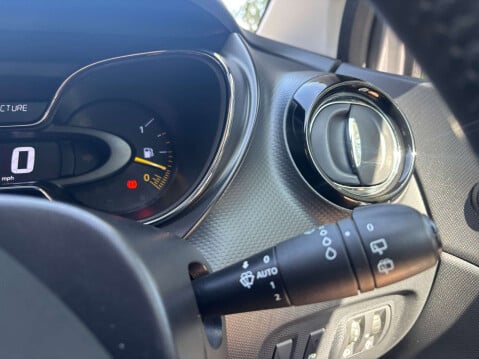 Renault Captur 1.5 Captur Dynamique MediaNav Energy dCi S/S 5dr 31