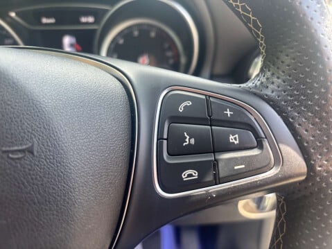 Mercedes-Benz GLA 1.6 GLA 200 Sport 5dr 41