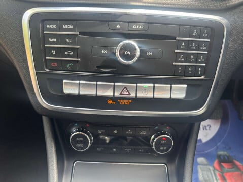 Mercedes-Benz GLA 1.6 GLA 200 Sport 5dr 42