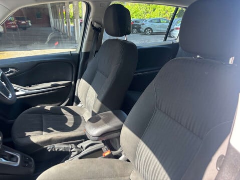 Vauxhall Zafira 2.0 Zafira Tourer Exclusive CDTi Auto 5dr 35