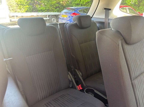Vauxhall Zafira 2.0 Zafira Tourer Exclusive CDTi Auto 5dr 36