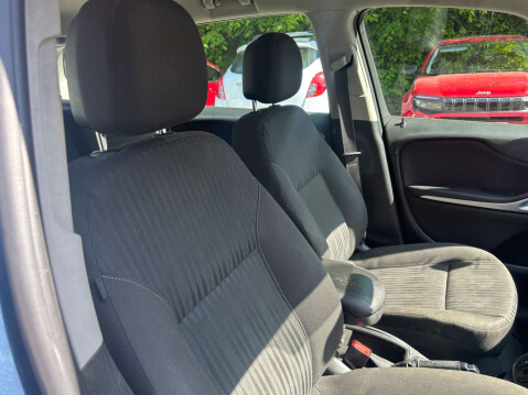 Vauxhall Zafira 2.0 Zafira Tourer Exclusive CDTi Auto 5dr 39