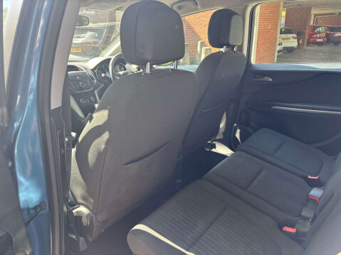 Vauxhall Zafira 2.0 Zafira Tourer Exclusive CDTi Auto 5dr 43