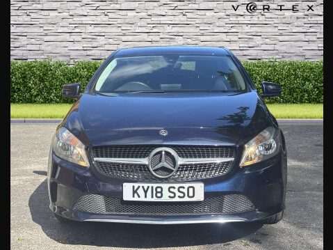 Mercedes-Benz A Class 2.1 A 200 D Sport Auto 5dr 2