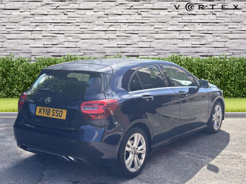 Mercedes-Benz A Class 2.1 A 200 D Sport Auto 5dr 9