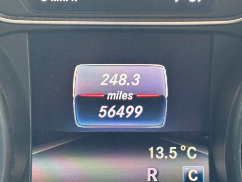 Mercedes-Benz A Class 2.1 A 200 D Sport Auto 5dr 33