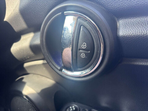 Mini Hatch 1.5 Cooper 5dr 47
