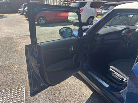 Mini Hatch 1.5 Cooper 5dr 29
