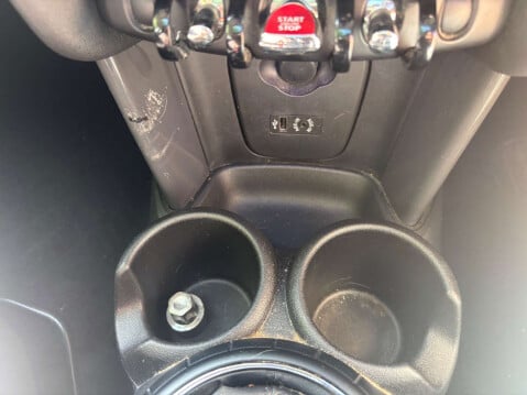 Mini Hatch 1.5 Cooper 5dr 33