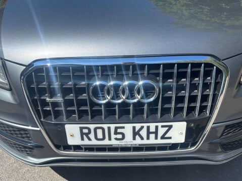 Audi Q5 2.0 Q5 S Line TFSI Quattro 4WD 5dr 12