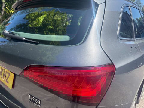 Audi Q5 2.0 Q5 S Line TFSI Quattro 4WD 5dr 14