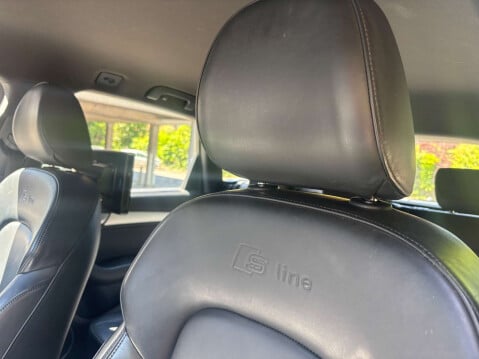 Audi Q5 2.0 Q5 S Line TFSI Quattro 4WD 5dr 45