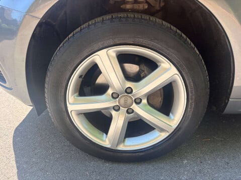 Audi Q5 2.0 Q5 S Line TFSI Quattro 4WD 5dr 19