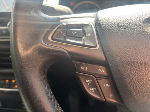 Ford Ecosport 1.5 EcoSport Titanium TDCI 5dr 29