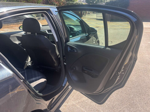 Vauxhall Corsa 1.4 Corsa Limited Edition 5dr 21