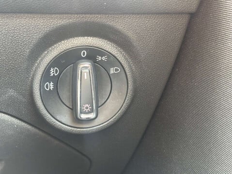 SEAT Leon 1.2 Leon SE Technology TSi 3dr 47