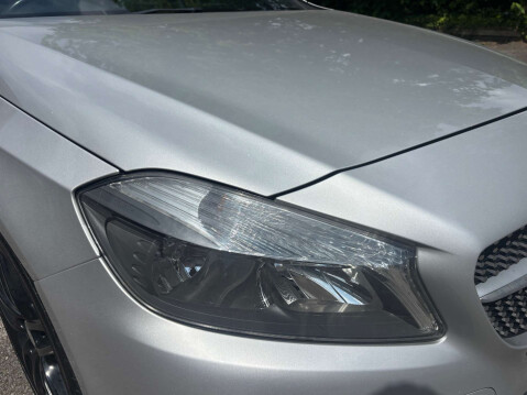 Mercedes-Benz A Class 2.1 A 200 D AMG Line Auto 5dr 11