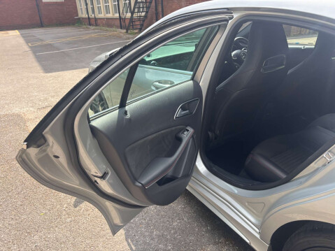 Mercedes-Benz A Class 2.1 A 200 D AMG Line Auto 5dr 21