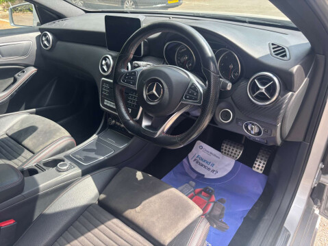 Mercedes-Benz A Class 2.1 A 200 D AMG Line Auto 5dr 34