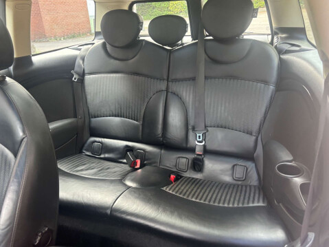 Mini Clubman 2.0 Cooper SD Clubman Auto 5dr 38