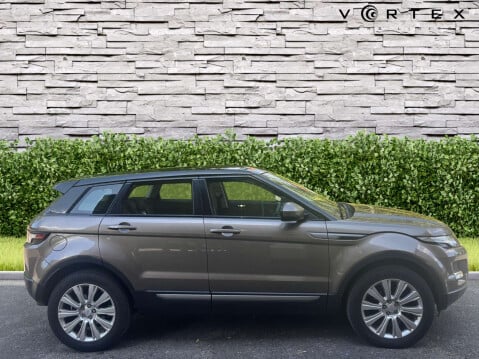 Land Rover Range Rover Evoque 2.2 Range Rover Evoque Pure Tech SD4 4WD 5dr 10